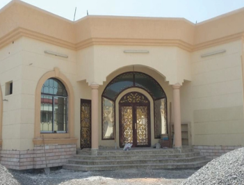 Abdullah sommer Location Shamal, Villa double story,service block,majlish block & b.wall 14 months Year 2016 Amount 1985000AED (9)